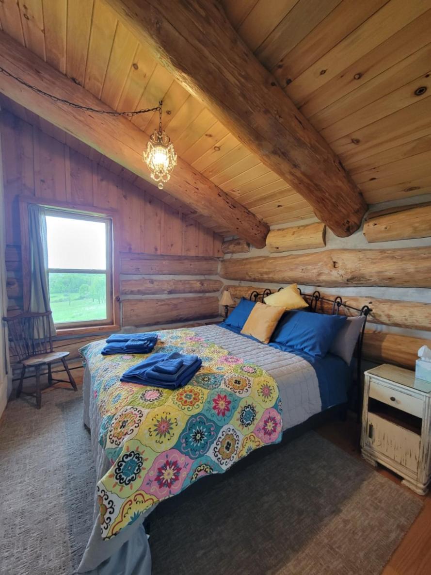 Firefly Creek Lodge Livonia Exterior foto